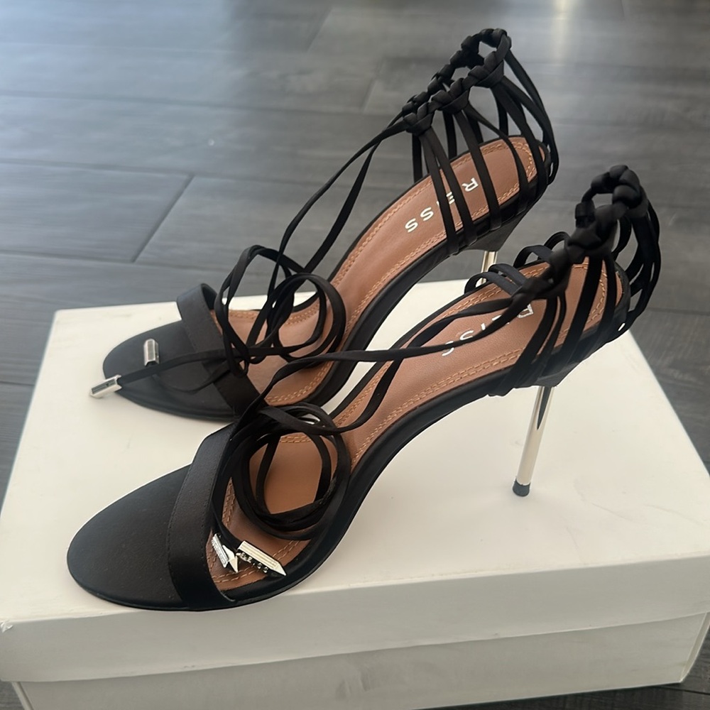 Reiss Black Satin Zhane Heels - Picture 4 of 16